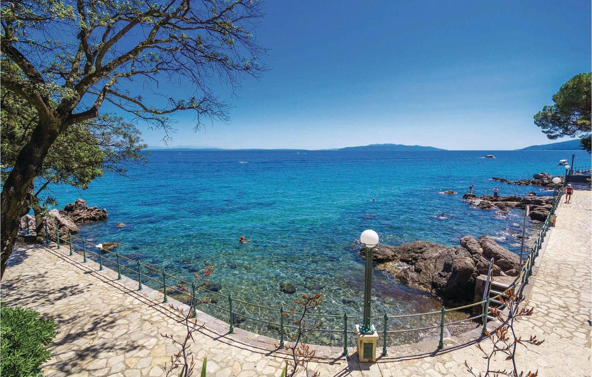 1 Bedroom Gorgeous Apartment In Opatija Zewnętrze zdjęcie